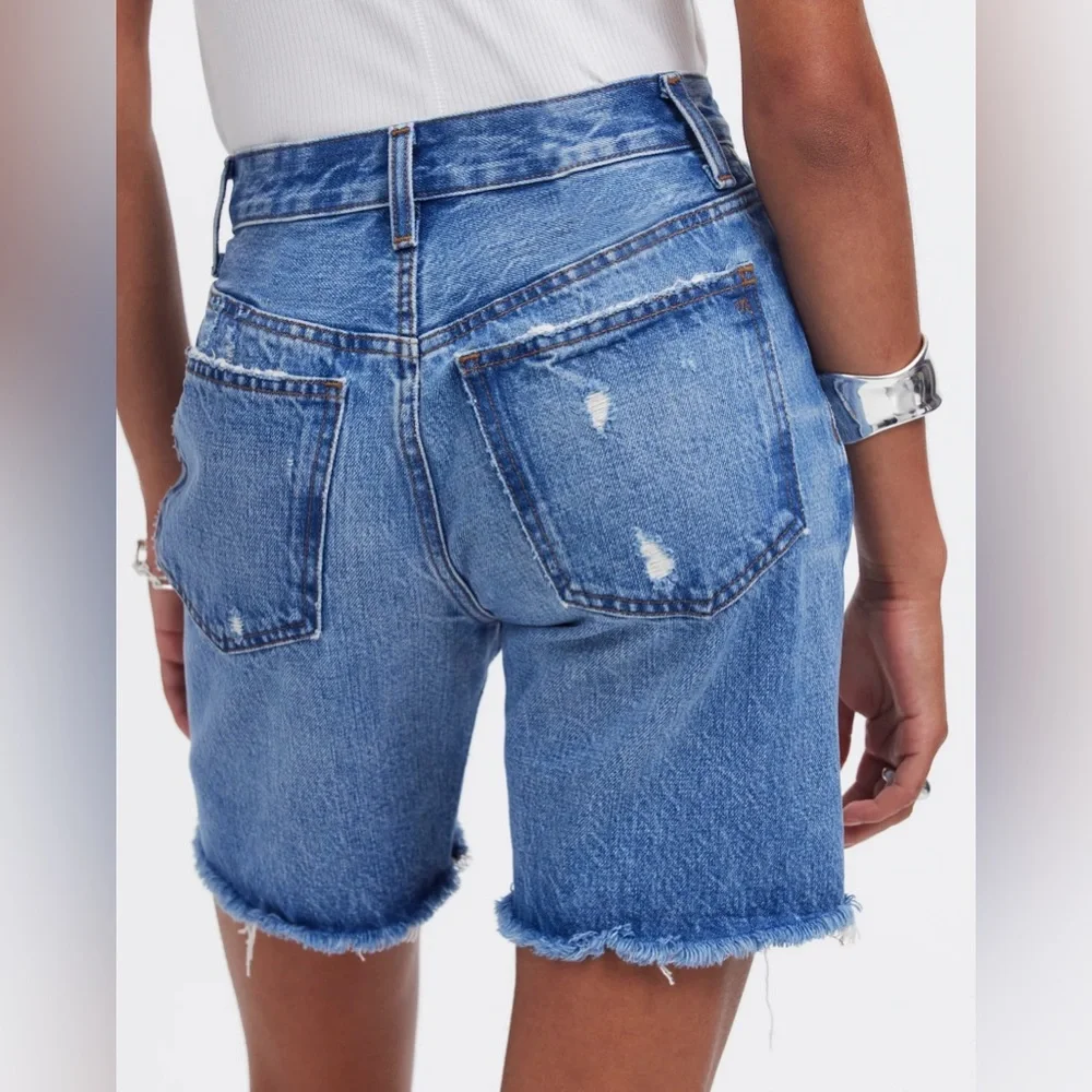 NWOT Madewell Long Denim Shorts in Pedersen Wash - 25